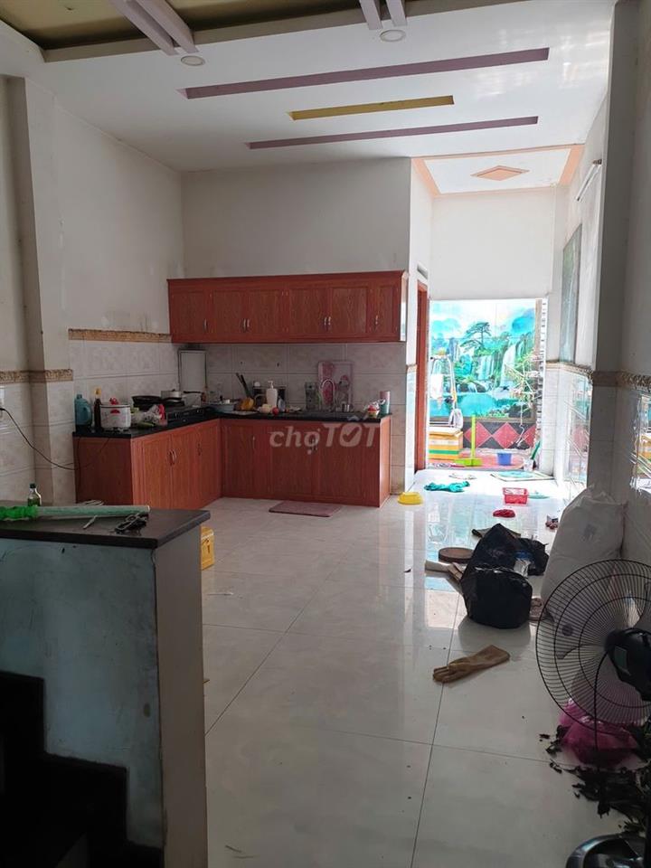 HOT-Nhà mặt tiền kinh doanh buôn bán 2 lầu DT 4x28, gần chợ Đại Hải HM