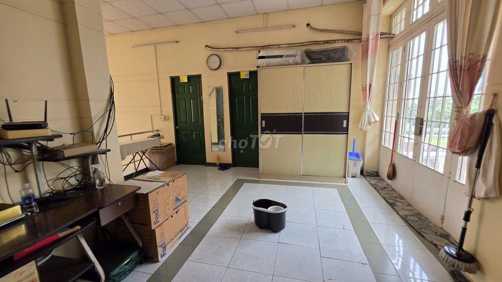 Bán nhà vườn 26m*27m 1/Lê Thị Hà, đường thông 8m, xã Tân Xuân HMon