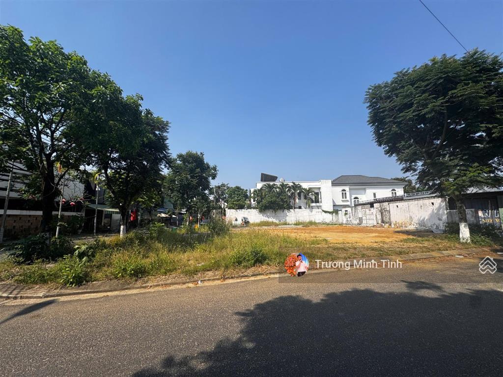 Bán đất biệt thự view sông vị trí đẹp cẩm lệ, đà nẵng dt  498 m2 lô góc 2mt giá đầu tư