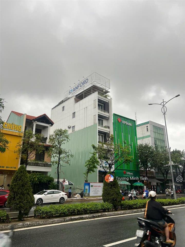 Toà đường 2 tháng 9  bình thuận  hải châu  đà nẵng 7 tầng thiết kế văn phòng, dt 103m2
