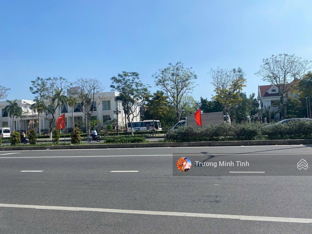 Bán nhà 5 tầng đường 2/9  trung tâm hải châu, đà nẵng, 125 m2 , 5 tầng, giá 22.x tỷ giá quá tốt