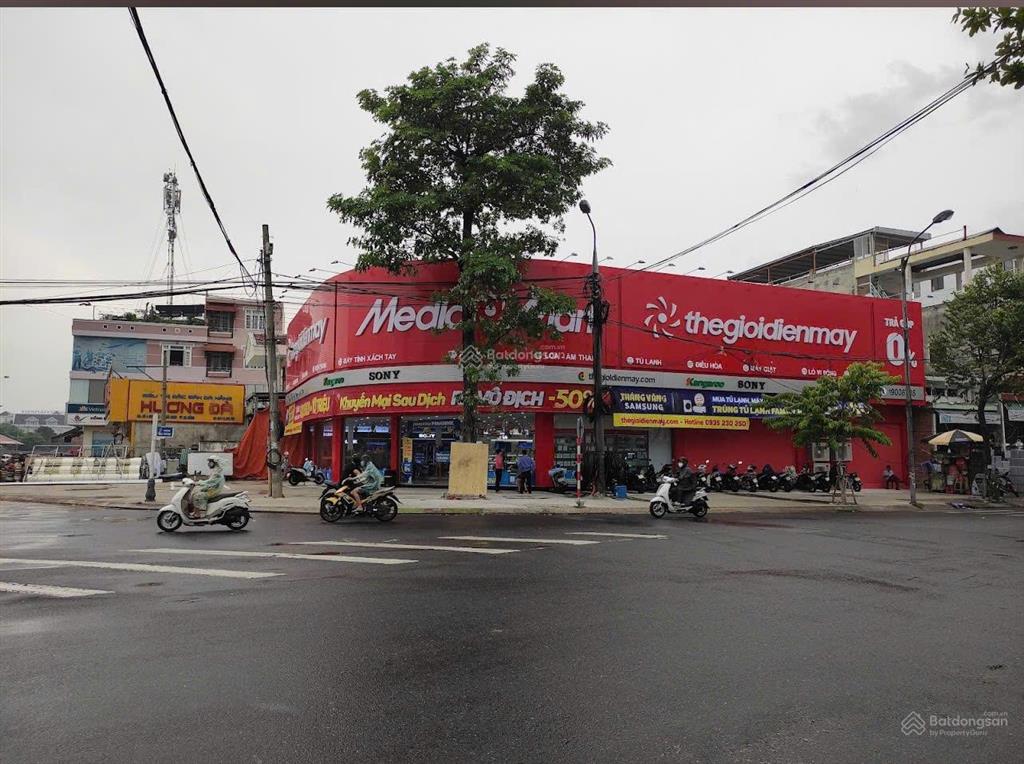 Mặt tiền đường trần thị lý trục đường huyết mạch kết nối trung tâm thành phố với biển mỹ khê