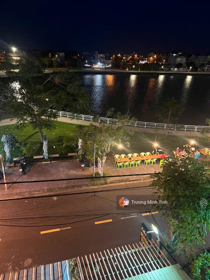 Bán đất chính chủ tại bờ hồ 1, view ra hồ rất thoáng mát, dt 200 m2 ngang 10m. giá tốt đầu tư