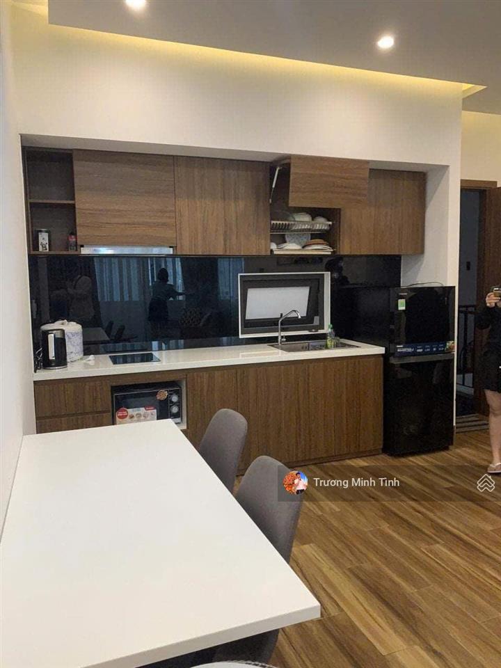 Chính chủ bán căn khuê mỹ đông 14, khu vực kinh doanh dịch vụ khách sạn, dòng tiền 60 triệu/tháng