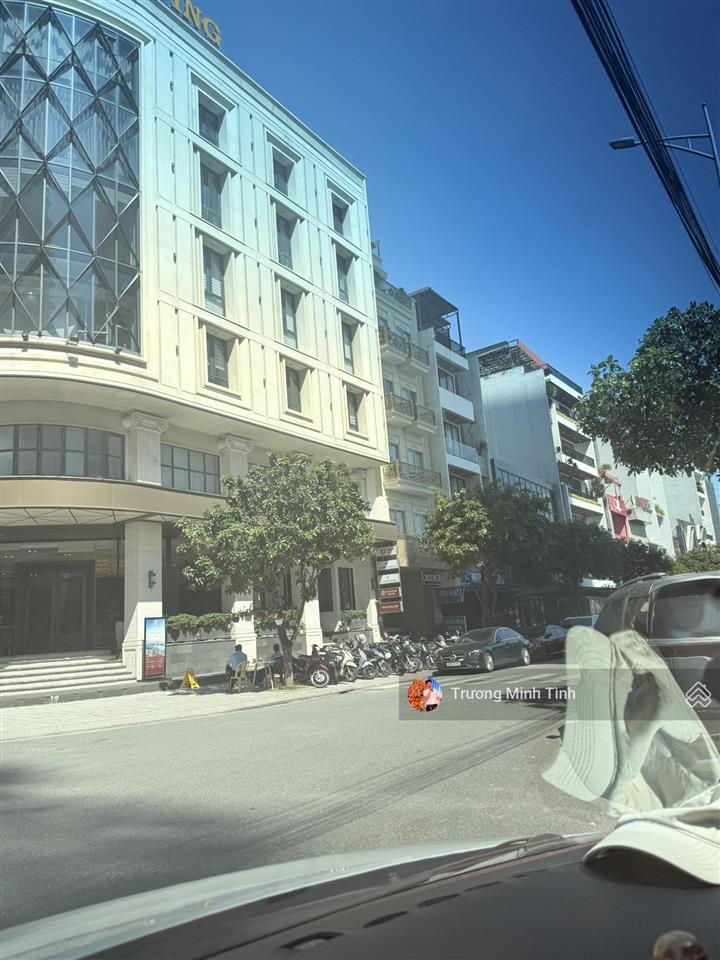 Bán tòa nhà 7 tầng mặt tiền trần văn trứ  đà nẵng giá bán 38 tỷ có thương lượng chính chủ