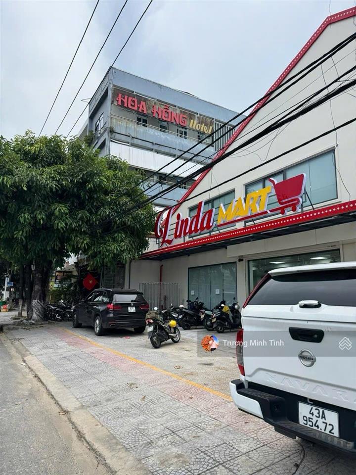 Bán khách sạn 4 tầng đường cách mạng tháng 8, khuê trung, cẩm lệ, đà nẵng gồm 13 phòng, giá 11 tỷ