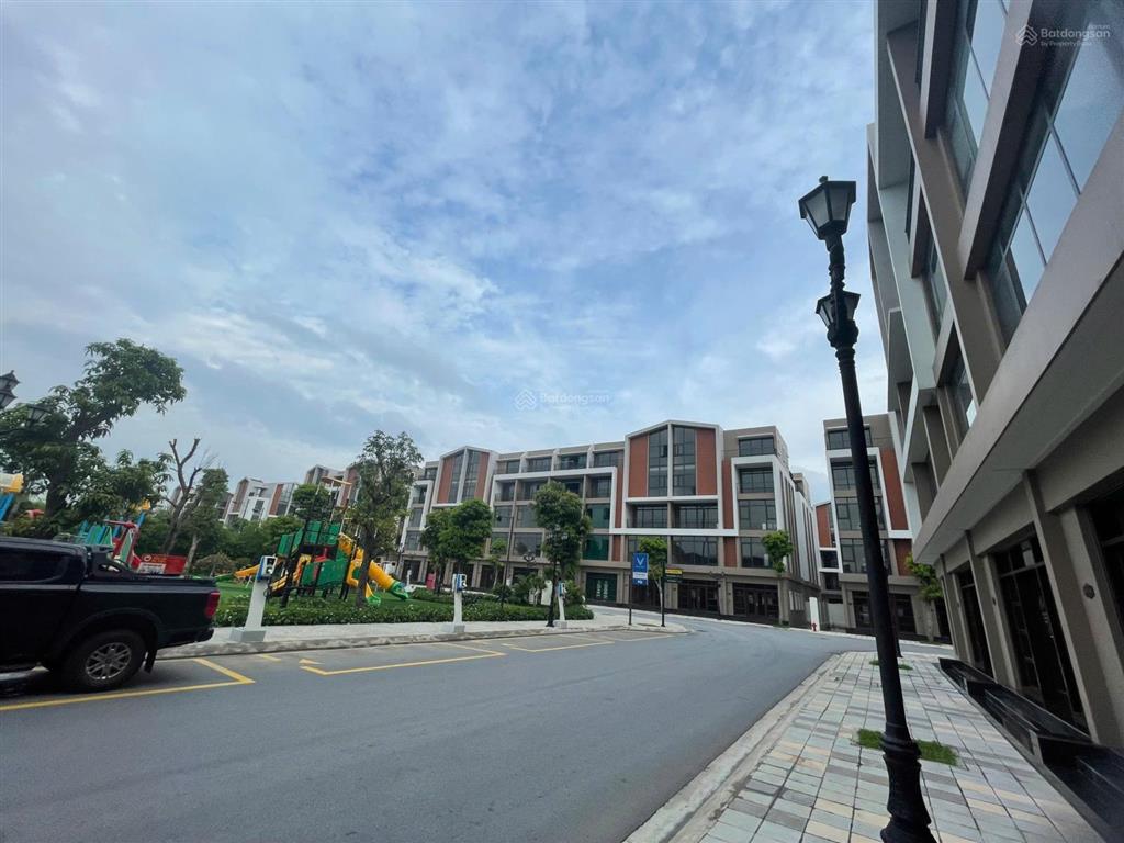 Vinhomes ocean park 3 căn giá tốt, giá 11 tỷ, dt 70m², sàn 334m², vị trí sát công viên