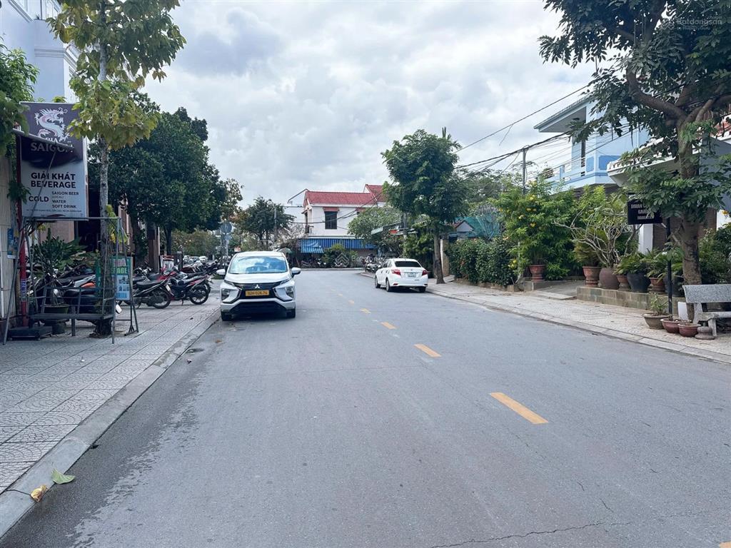 560m full đất ở mặt tiền đường 7m5 trần quang khải đối diện ký ức hội an giảm gấp chỉ 19 tỷ