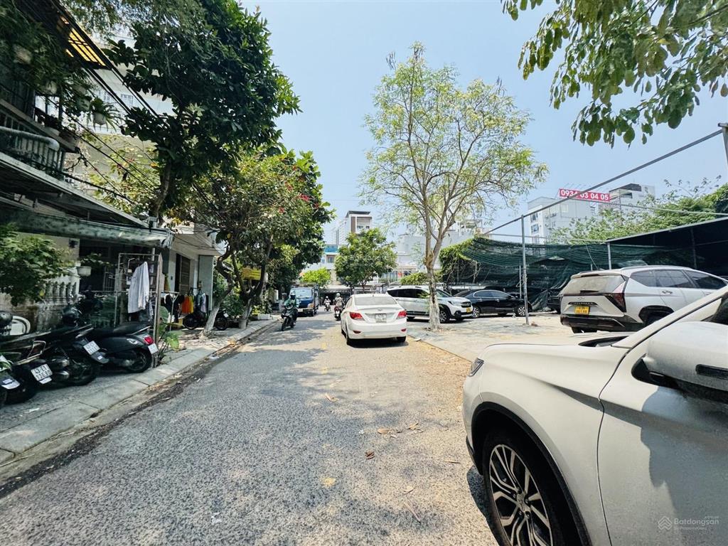 Bán nhanh võ văn kiệt cách biển mỹ khê 200m. diện tích khủng 220m²  giá 17,5 tỷ
