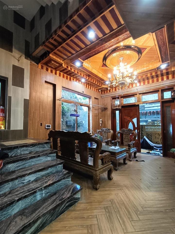 Biệt thự 4 tầng đi bộ tắm biển  tận 8pn master  dt khủng 200m2 (10x19.7).nhà ốp đá và gỗ tự nhiên