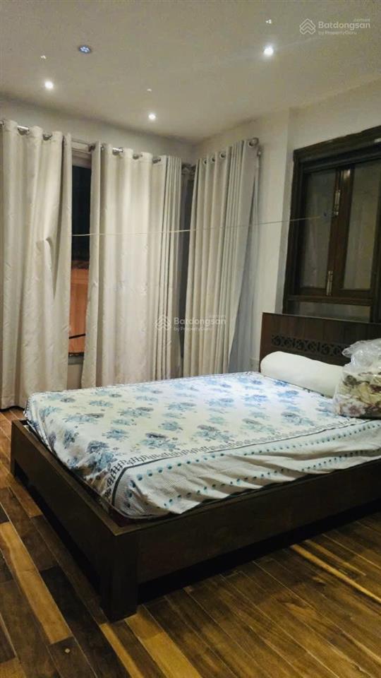 Siêu phẩm nhà 5 tầng, mặt tiền đường 5.5m, lề 3m, chính chủ sát bãi tắm phạm văn đồng