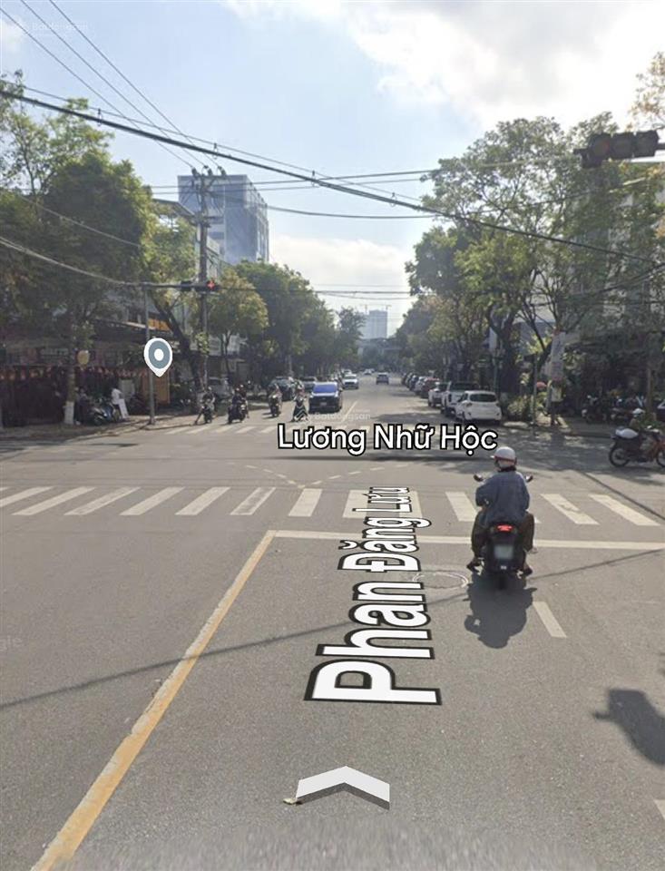Chủ gấp bán hạ 2,5 tỷ mặt tiền phan đăng lưu  ngang 7.5m góc ngã tư kinh doanh sầm uất