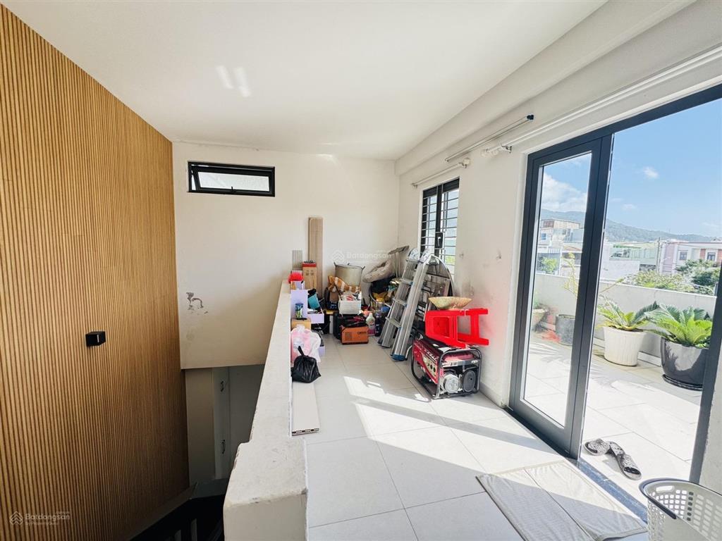 Căn góc villa mini 4 tầng sơn trà  phù hợp ở hoặc cho thuê dòng tiền ngon
100m²  ngang 6,5m.