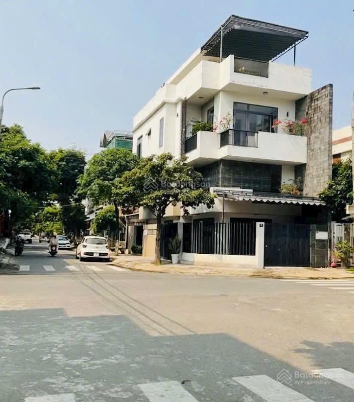 Căn góc villa mini 4 tầng sơn trà  phù hợp ở hoặc cho thuê dòng tiền ngon
100m²  ngang 6,5m.