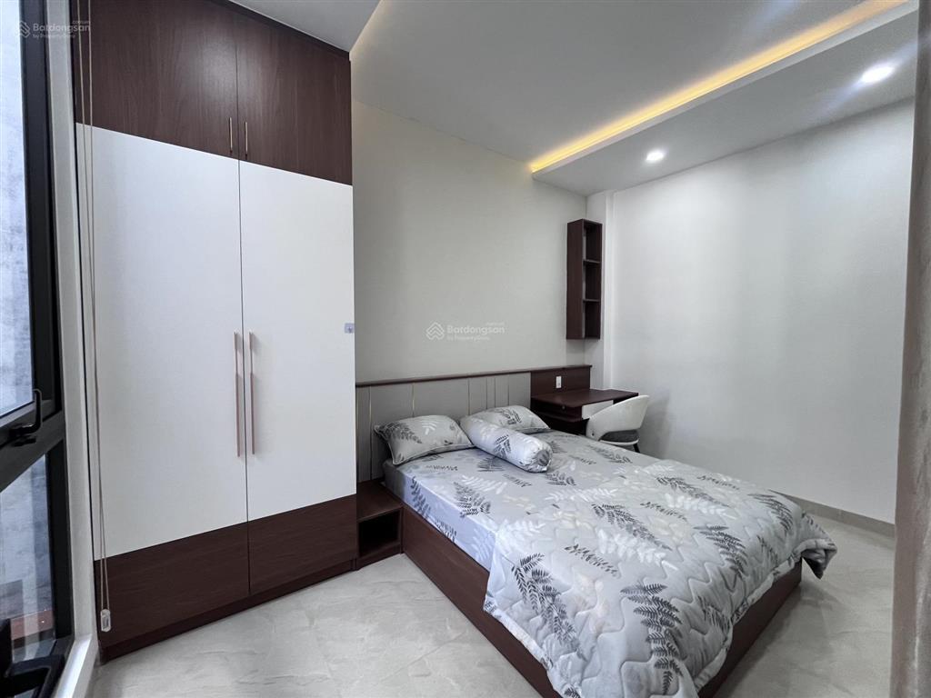 Gấp  3 tầng 3 mê trung tâm hải châu  oto đậu sát nhà  giá 4tỷ9