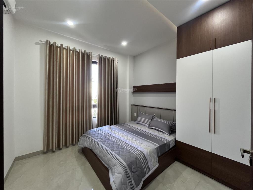 Gấp  3 tầng 3 mê trung tâm hải châu  oto đậu sát nhà  giá 4tỷ9