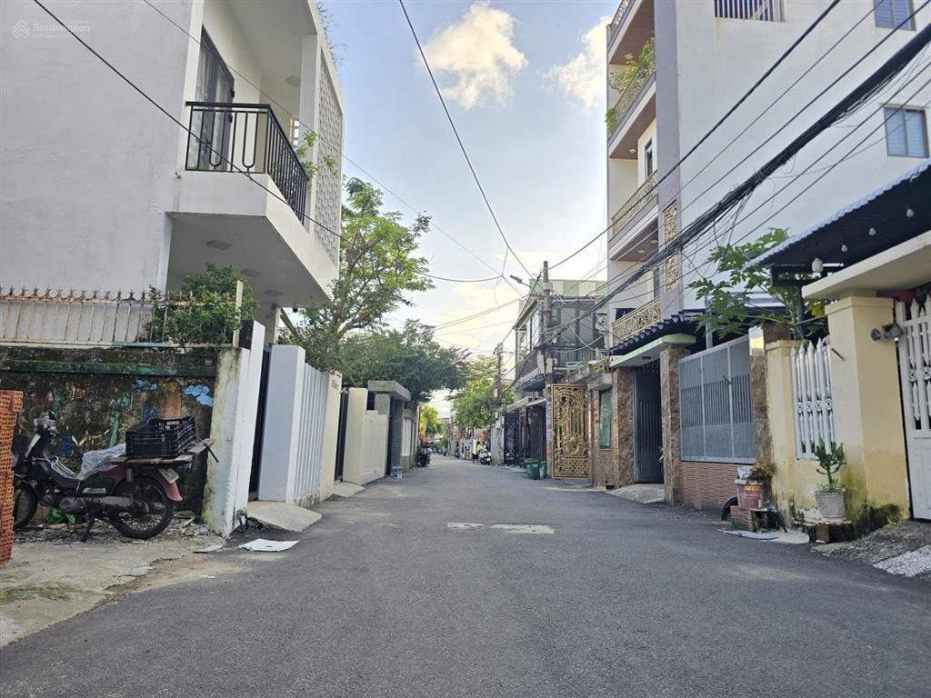 Đi bộ ra biển 100m  86m2 đường nhựa 6m  lô góc view biển giá chỉ 6,1 tỷ