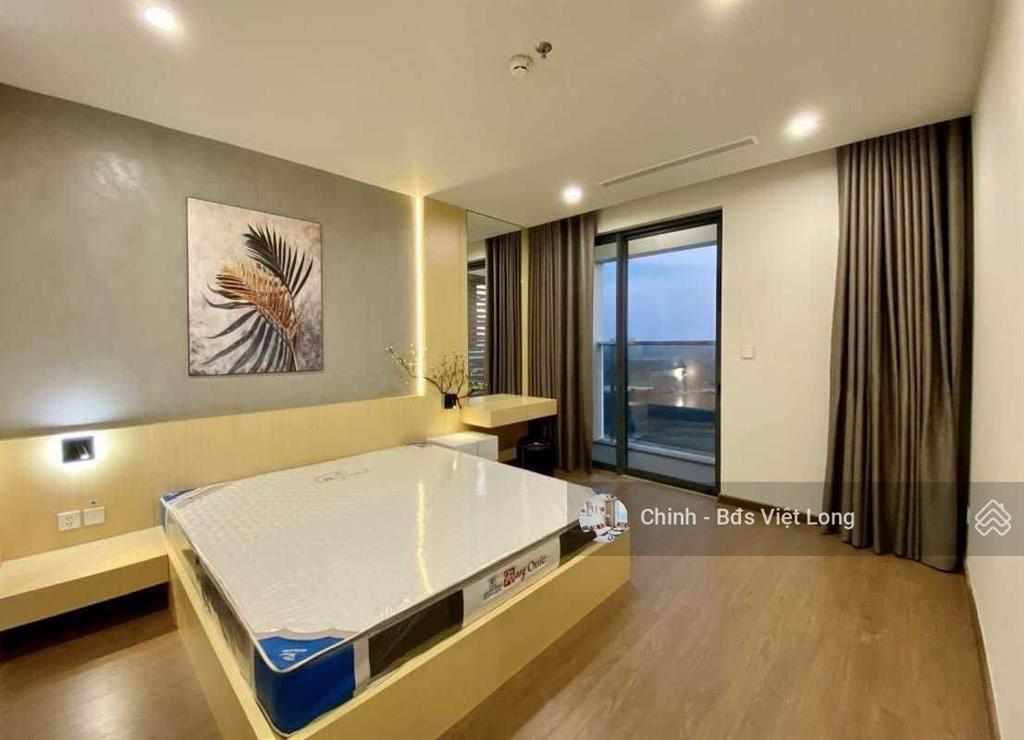Cho thuê gấp căn hộ cao cấp green diamond 93 láng hạ, 95m2, 2pn, giá 20 triệu/tháng
