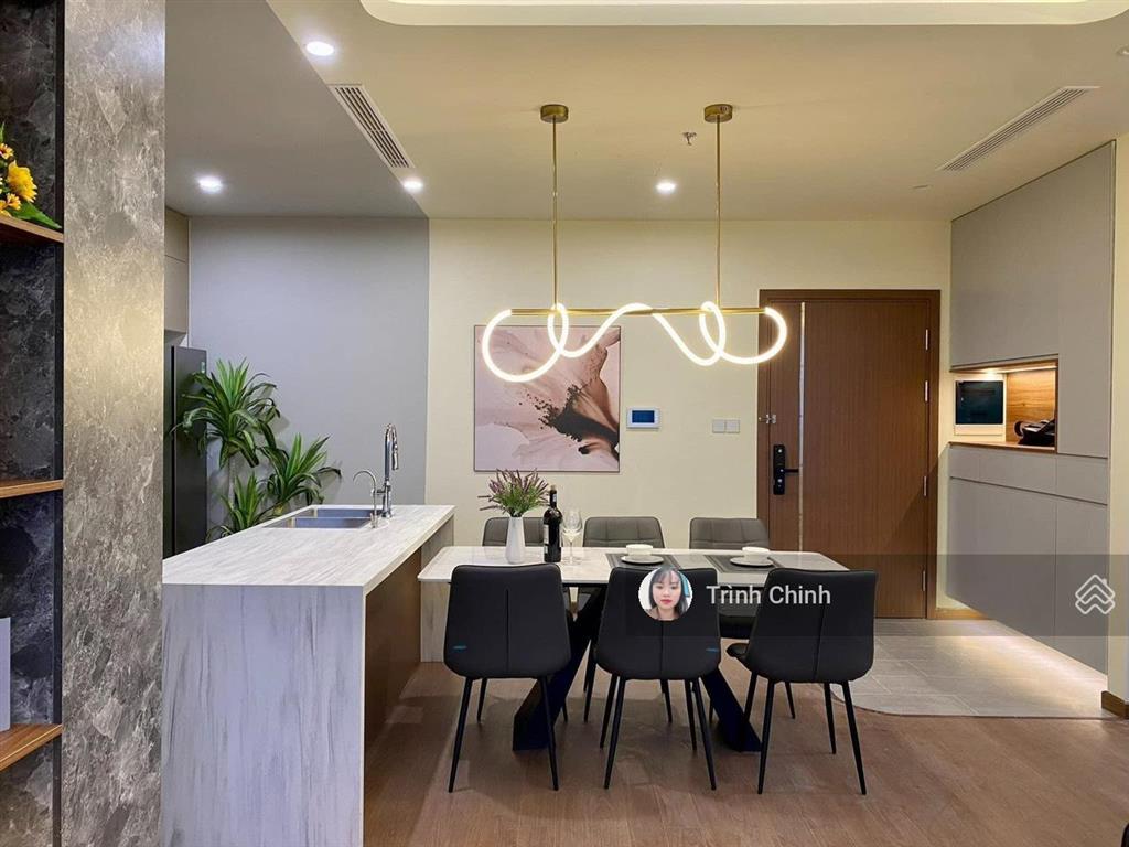 Tôi cần bán gấp căn hộ cao cấp tại lancaster 20 núi trúc, 182m2, 3pn, ban công rộng