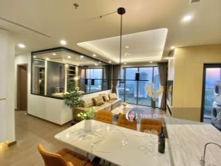 Bán căn hộ chung cư vinhomes nguyễn chí thanh, 120m2, căn góc, 3pn thoáng, thiết kế đẹp