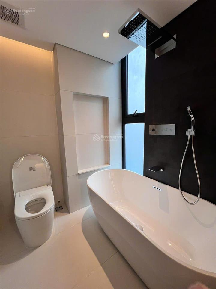 Chính chủ gửi bán căn hộ cao cấp the nelson  29 láng hạ, 83m2, 2pn, có sổ đỏ
