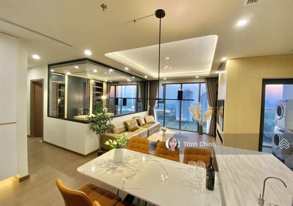 Chính chủ bán gấp căn hộ chung cư 671 hoàng hoa thám, 178m2, 3pn thoáng, có slot để ô tô, tầng đẹp
