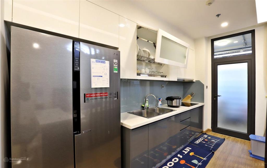 Cho thuê chung cư 170 đê la thành, gp invest, 130m2, 3pn, đủ đồ, 18 triệu/tháng