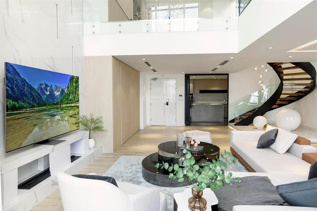 Cho thuê căn hộ duplex tại lancaster 20 núi trúc, 400m2, 4pn, đủ đồ, tầng cao, có slot để ô tô