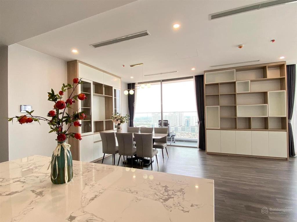 Cho thuê tại the diamond residence, 23 triệu, 107m2, 3pn, nội thất cơ bản, nhà mới, tầng cao