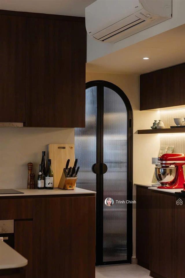 Cho thuê căn hộ cao cấp tại the nelson private residences, 29 láng hạ, 106m2, 3pn, căn góc
