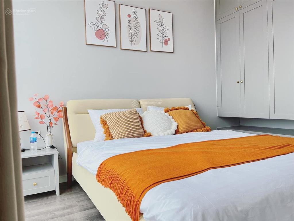 Bán căn hộ siêu rẻ tại diamond residence 25 lê văn lương, 105m2, giá chỉ 12.9 tỷ, nhà mới đẹp