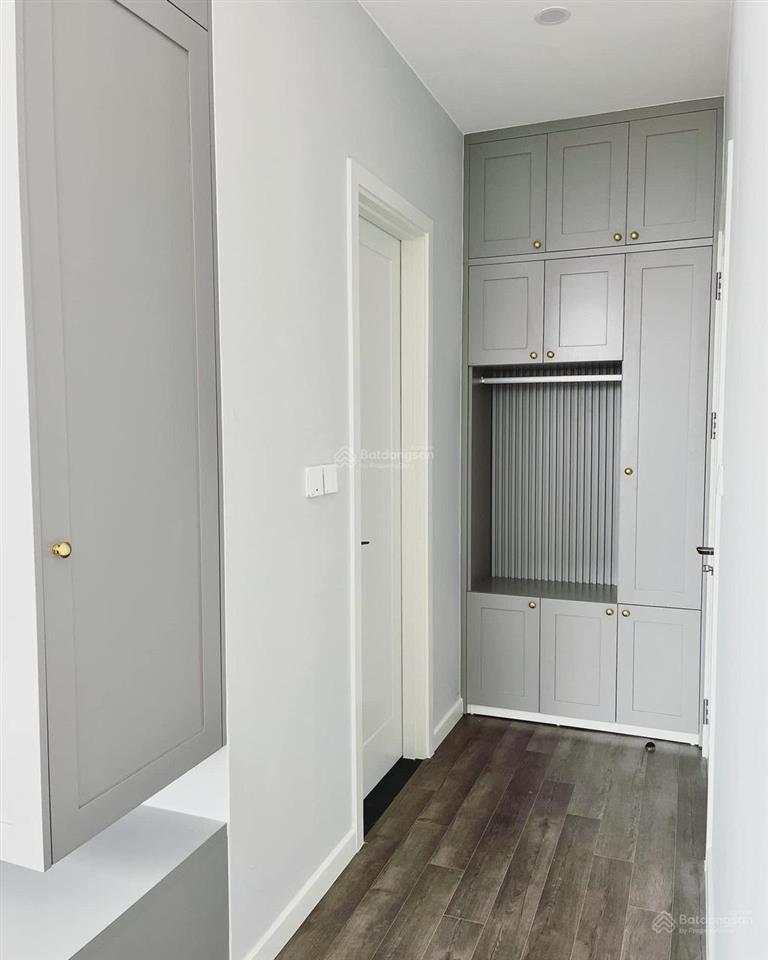Bán căn hộ siêu rẻ tại diamond residence 25 lê văn lương, 105m2, giá chỉ 12.9 tỷ, nhà mới đẹp
