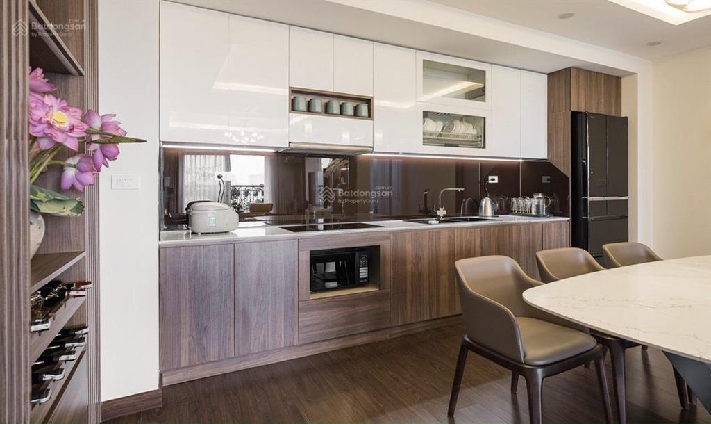 Cho thuê căn hộ vinhomes 54a nguyễn chí thanh, 50m2, 1pn, đầy đủ nội thất đẹp