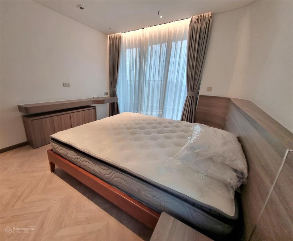 Bán nhanh căn hộ n01t6 ngoại giao đoàn, 142m², 4 pn, căn góc, ban công nam, giá chỉ 21 tỷ