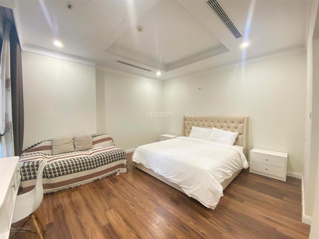 Bán căn hộ trục 07 hateco laroma 113 m2, 3 pn, tầng cao, full nội thất, nhiều ánh sáng, giá 17.4 tỷ