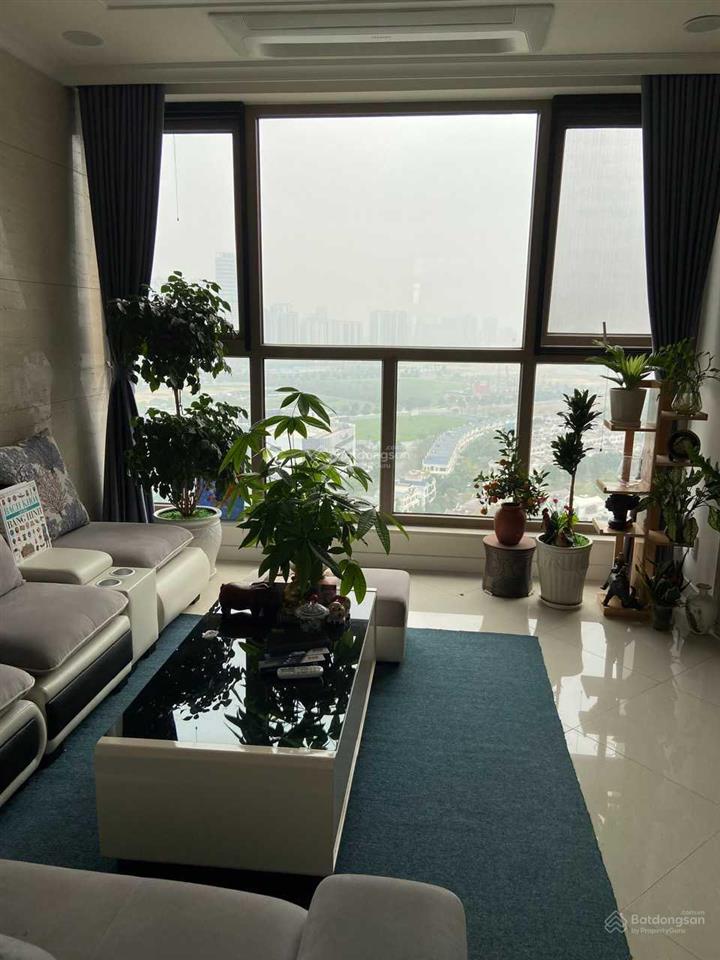 Bán căn hộ h9 starlake từ 2 pn  4 pn, duplex, 101 m2  231 m2, nội thất xịn, giá từ 195 triệu/m2