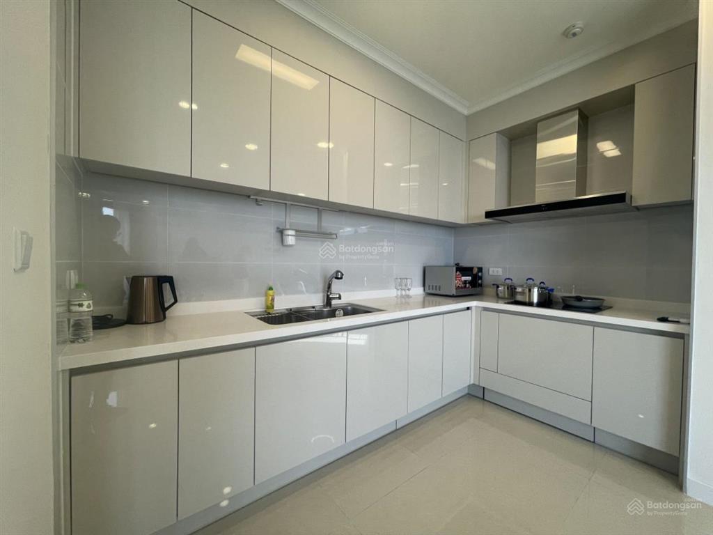 Siêu rẻ! bán căn hộ cao cấp starlake h9, 101 m2 thông thủy, 2 pn, tầng cao, view đẹp, giá 17 tỷ