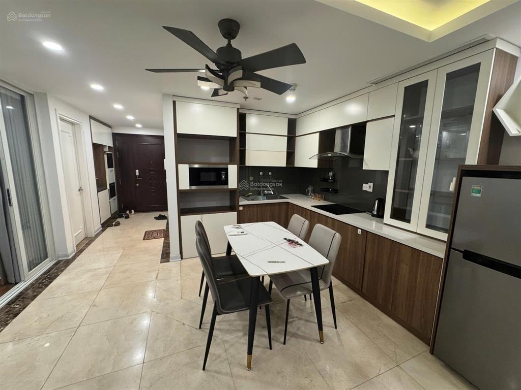Bán nhanh căn hộ d. le roi soleil xuân diệu 88 m2, 2 pn, view sông hồng, full đồ xịn, giá chỉ 14 tỷ