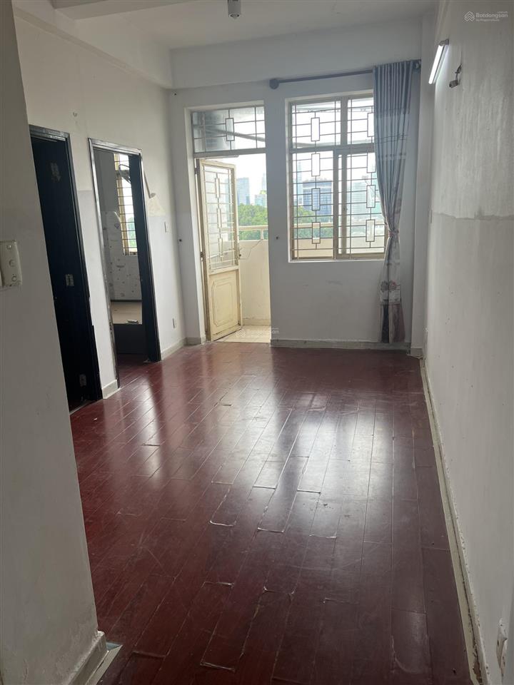 Bán cc b1 trường sa, 4,3 tỷ, 50m2, 2pn, 2wc, giá siêu hời