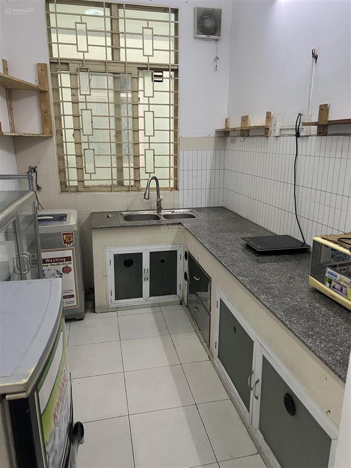 Cho thuê cc b1 trường sa, 10 triệu, 50m2, đẹp, nhiều tiện ích