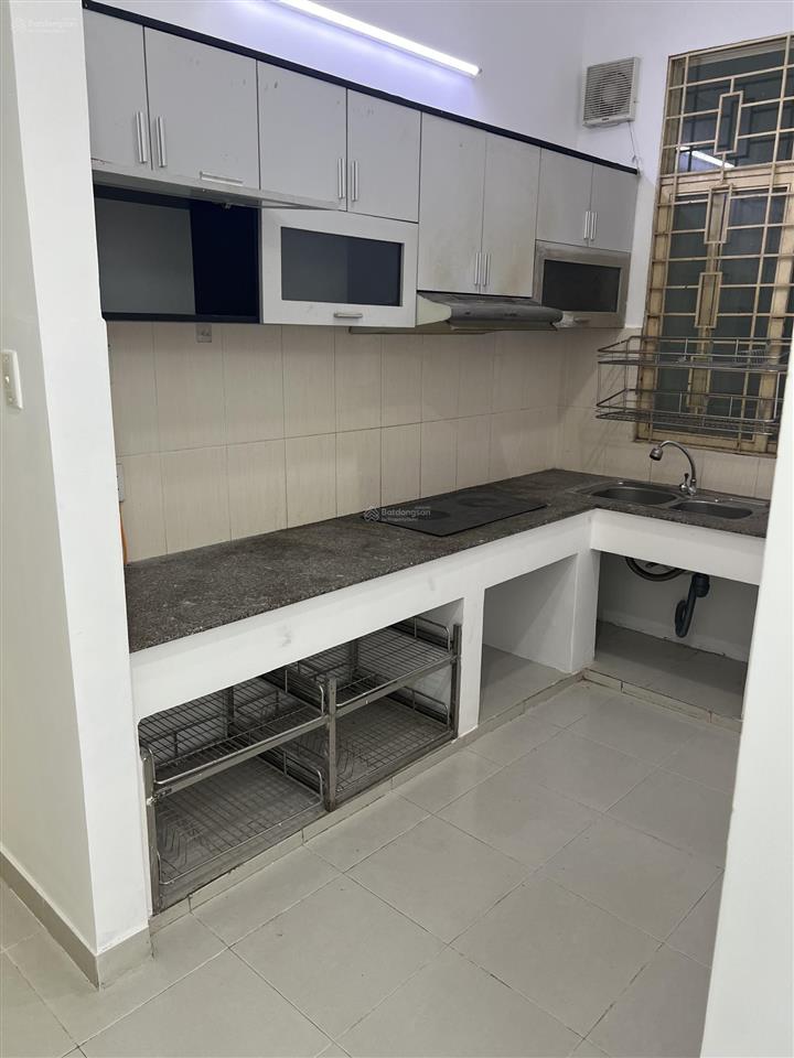 Cho thuê cc 2pn 2wc tại chung cư b1 trường sa, 12 triệu vnd, 50m2