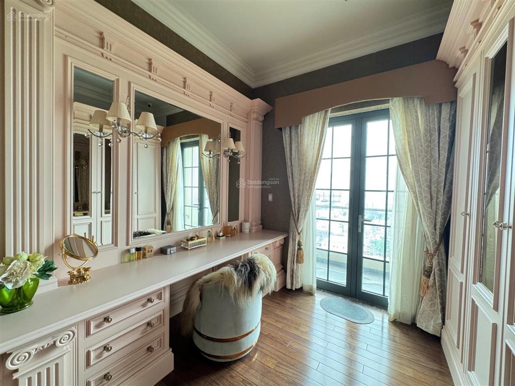 Bán penthouse the everrich infinity quận 5 1.030m², nội thất 30 tỷ, giá 75 tỷ