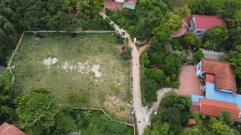 Chính chủ em cần bán đất diện tích 1665m2 tại ngọc thanh phúc yên