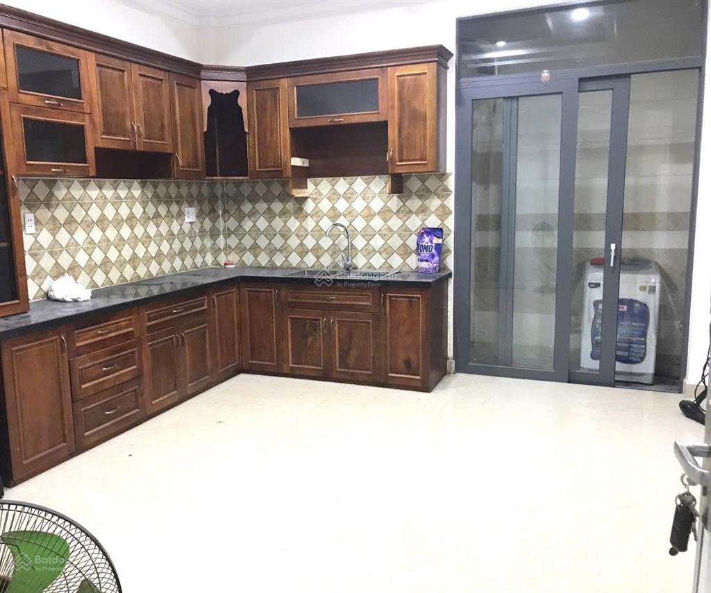 Phòng trệt tầng lửng giá hời gần trường tiểu học hiệp bình phước