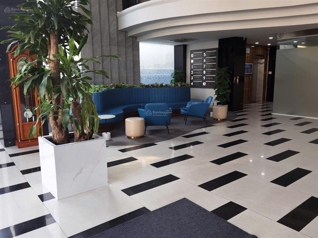 Cho thuê văn phòng phượng long  quận 3 tphcm.(office for lease at district center in hcm city)