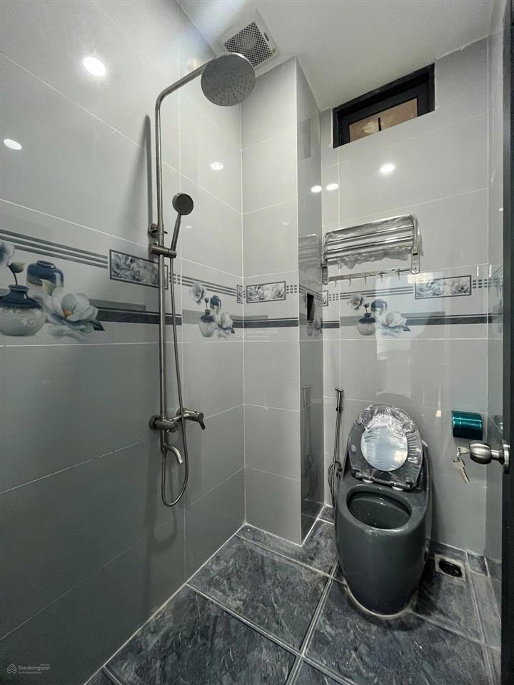 Nhà 2 lầu gần đại nam  thới hòa  bến cát