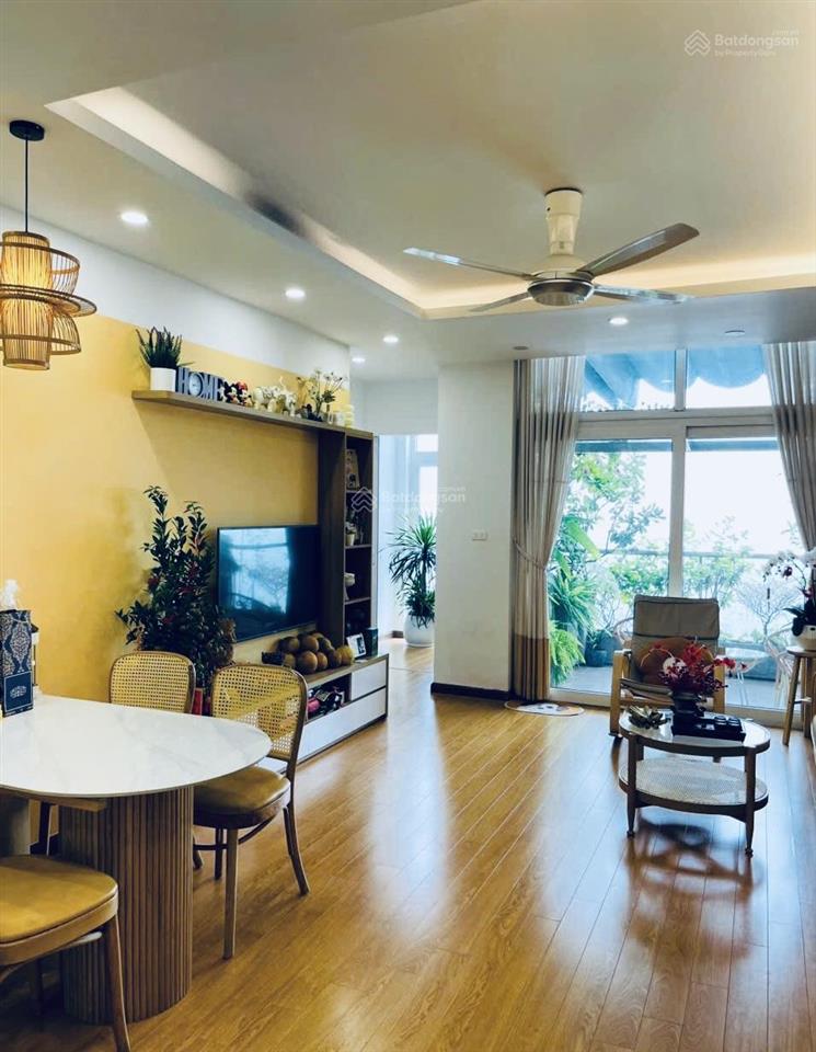 Bán cc vườn treo đẹp xuất sắc tại usilk city, 6,05tỷ, 88m2, 2pn, 2wc. có sẵn slot ô tô