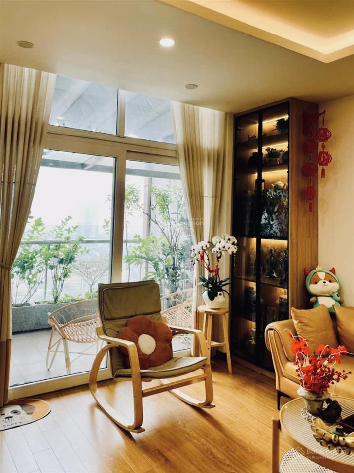 Bán cc vườn treo đẹp xuất sắc tại usilk city, 6,05tỷ, 88m2, 2pn, 2wc. có sẵn slot ô tô