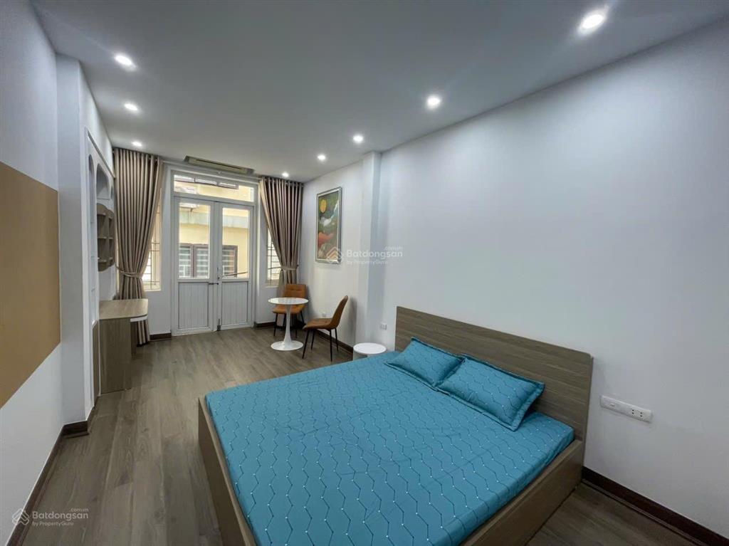 Bán 8,8 tỷ nhà riêng 40m tại đường phan đình giót, hà đông, có thương lượng