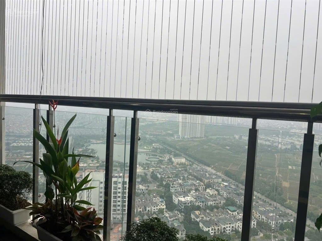 Bán cc 2pn, 2wc tại hpc landmark 105, 5,7tỷ, 76,8m có thương lượng